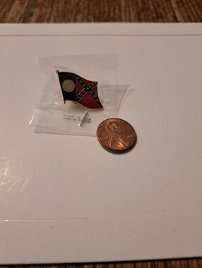 New Vintage Georgia State Flag Hat Lapel Board Pin 1956 Confederate Style Enamel